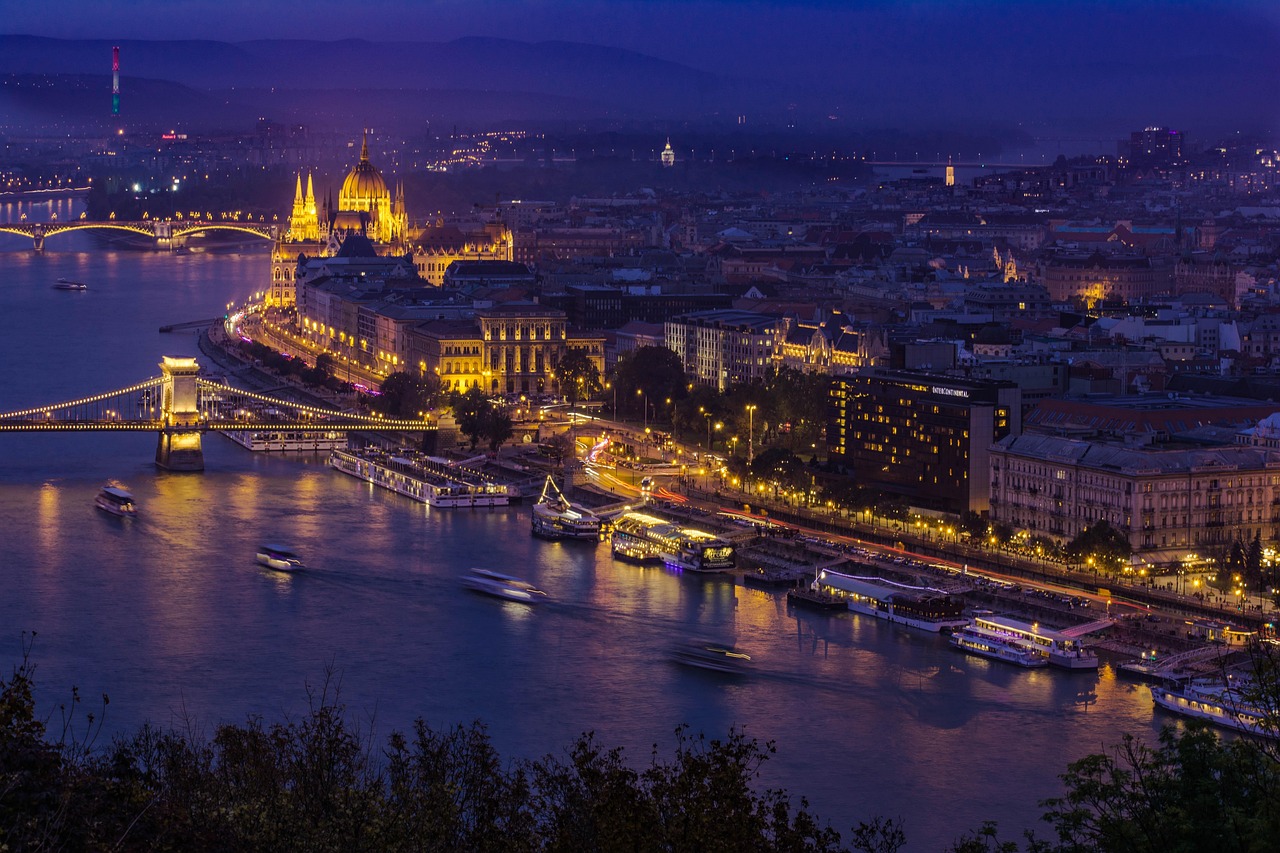 Budapest di notte